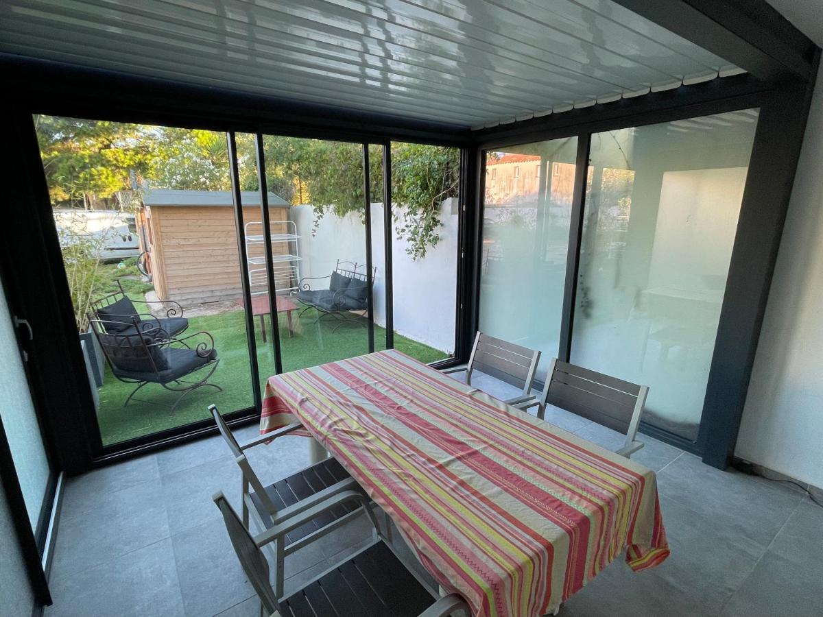 Residence San Paolisa Hyères Екстериор снимка