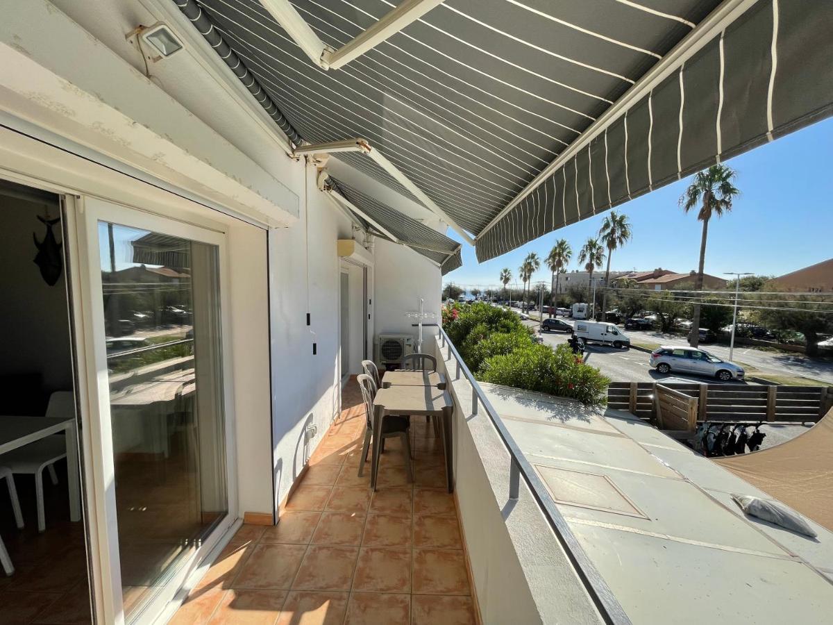 Residence San Paolisa Hyères Екстериор снимка
